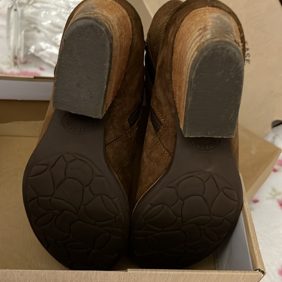 Kork-Ease Sherrill Rust (Siena) Suede Ankle Boot - Picture 3 of 10